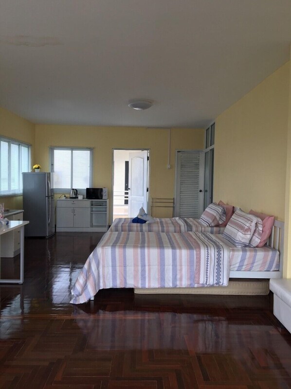 Triple Room | Rollaway beds, free WiFi - Chan Guest Villa @ Aree (Bangkok)