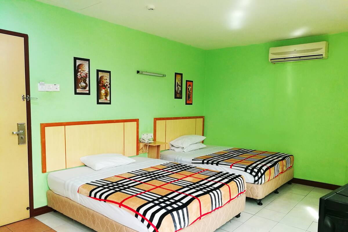 Family Quadruple Room | Laptop workspace, iron/ironing board (on request), WiFi (free)