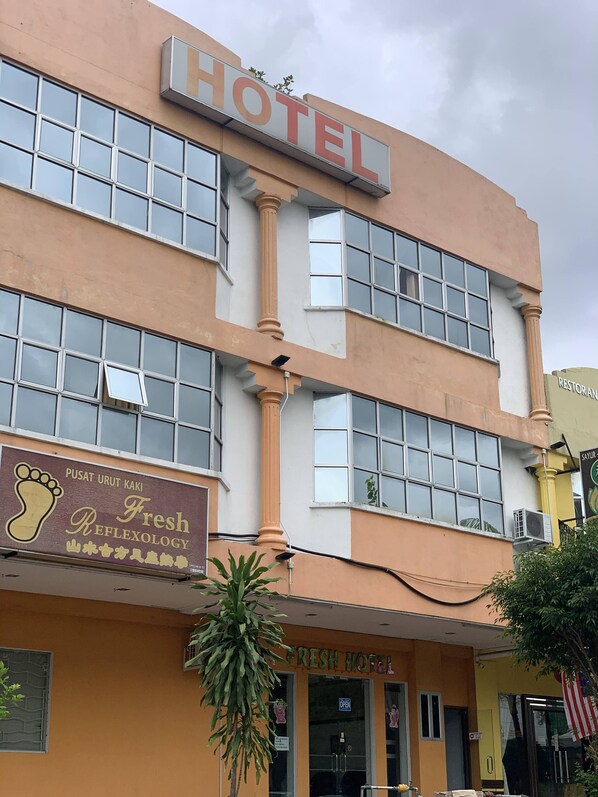Front of property - Fresh Hotel Falim (Ipoh)
