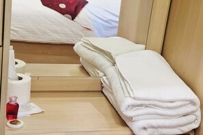 Villa | Desk, free WiFi, bed sheets - Paradise Resort Buriram (Buriram)