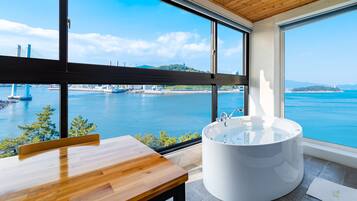 B-PREMIER SPA DOUBLE ROOM | Teras/patio
