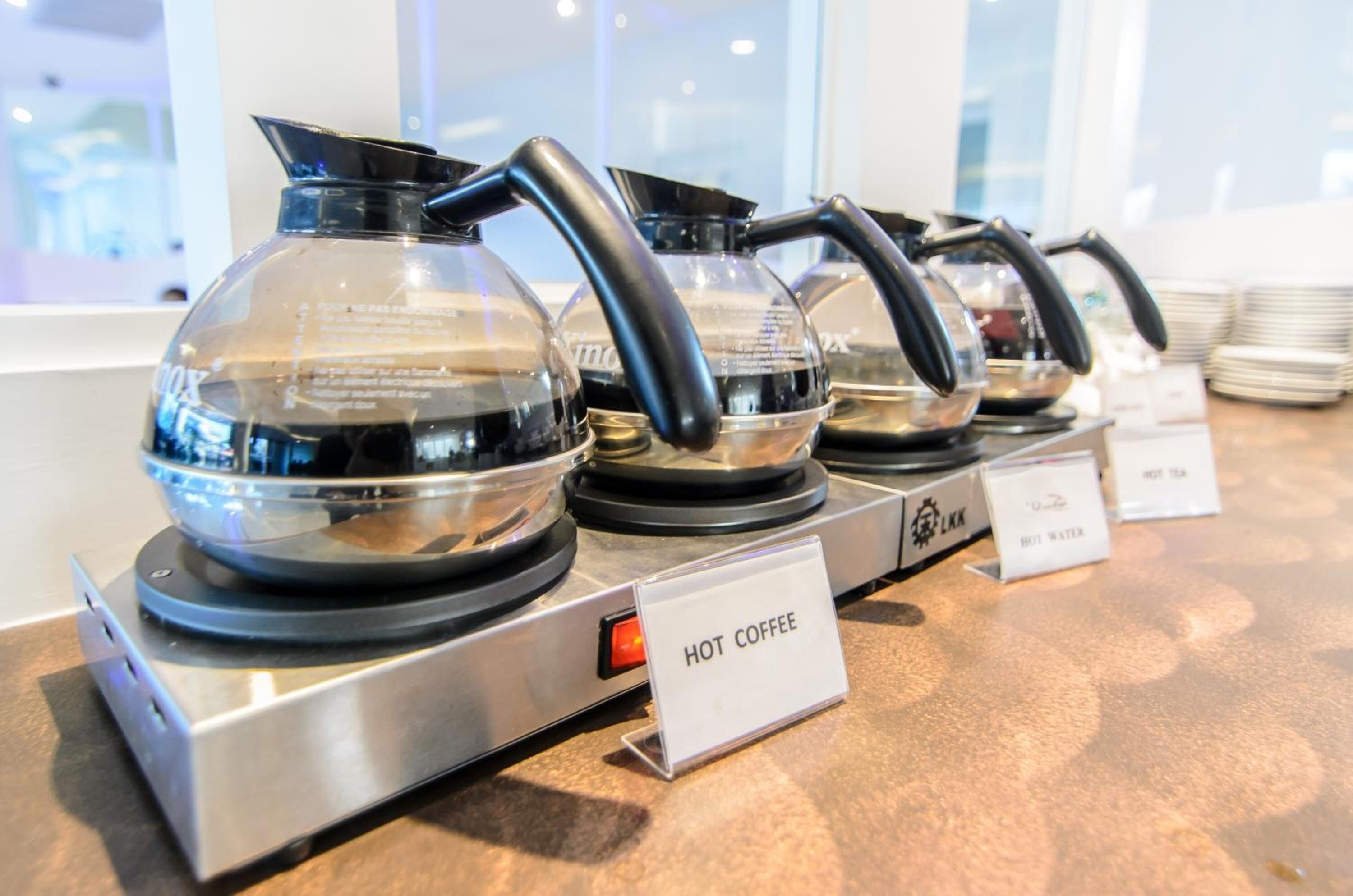 breakfast, lunch, dinner served; local and international cuisine