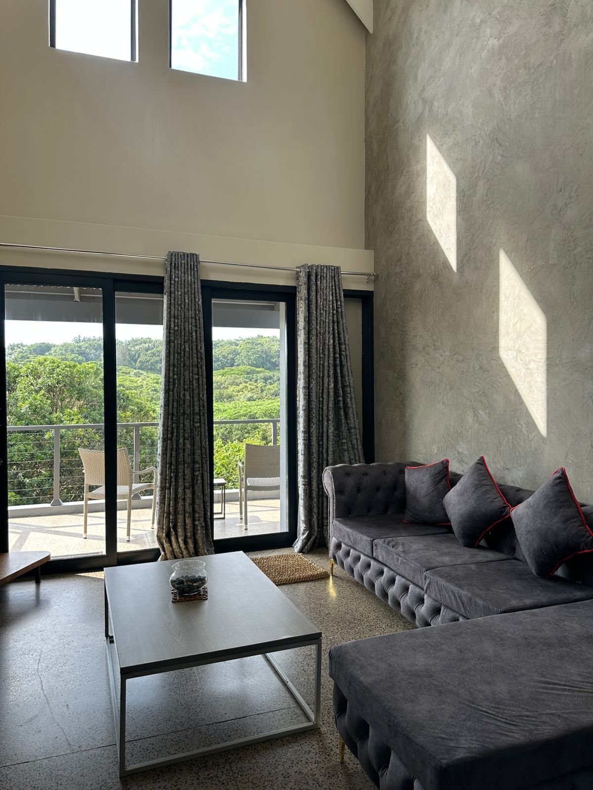 Deluxe Apartment, 3 Bedrooms, Non Smoking | Living area | Flat-screen TV