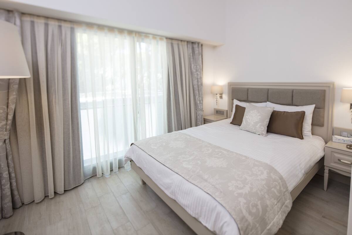 Standard Double Room, Garden View | 1 bedroom, Frette Italian sheets, premium bedding, minibar