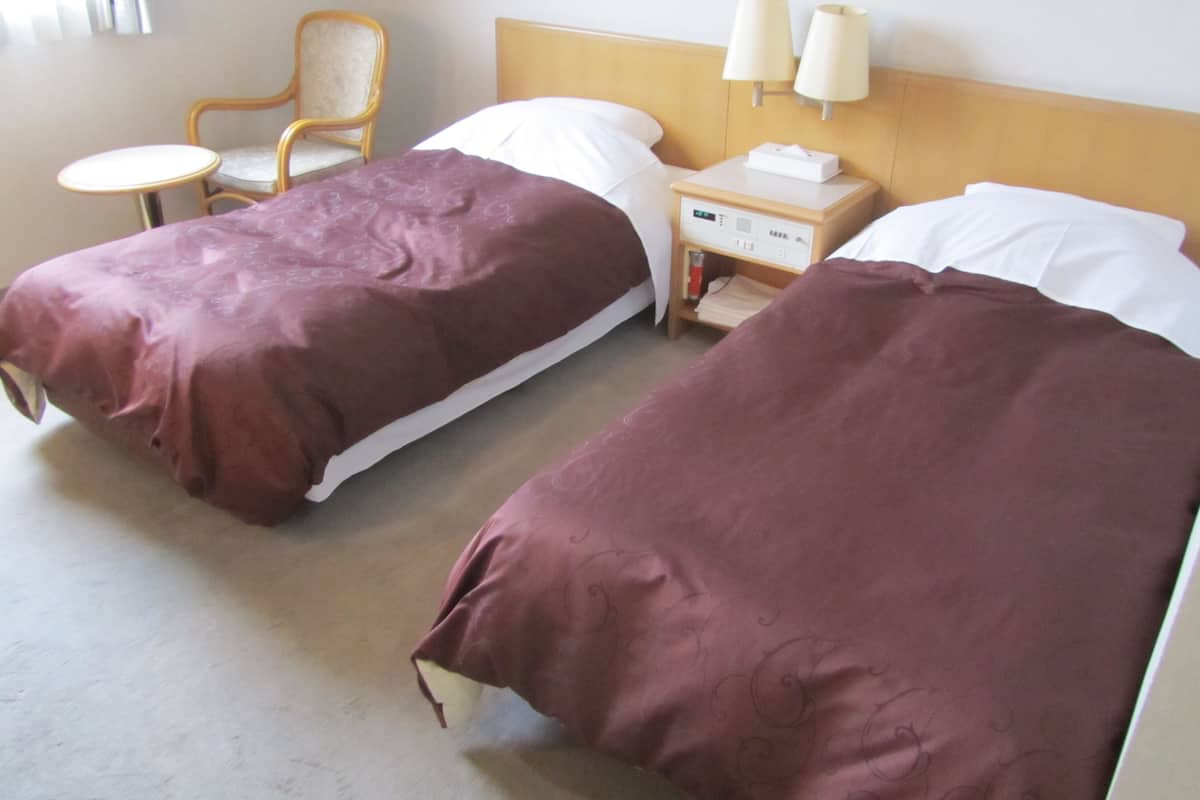 Free WiFi, bed sheets