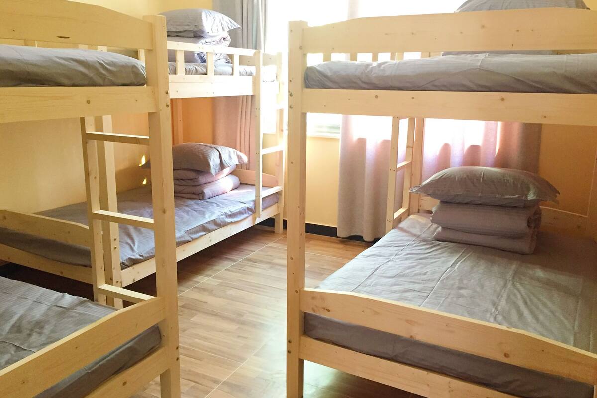 Rum (Bunk Beds) | Skrivbord, ljudisolering och gratis wi-fi