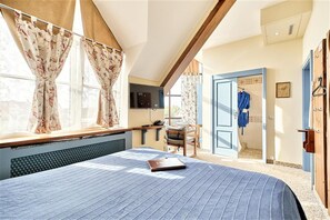 Minibar, caja de seguridad en la habitación y insonorización