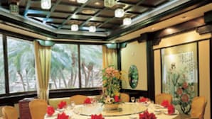 Ảnh chưa phân loại, 2 trong số 21 ảnh, nút