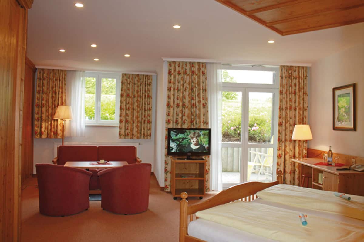 Double Room, Patio (Souterrain)