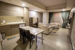 Junior Suite, 1 Bedroom | Living area | LCD TV - Sakarya Sen Hotel (Serdivan)