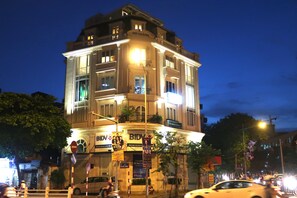 Front of property - Do Thanh Home (Hanoi)