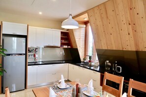 Private kitchen - Do Thanh Home (Hanoi)