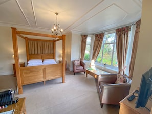 Double Room (Four Poster - Not Pet-Friendly)