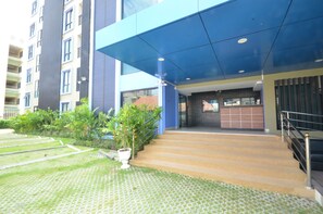 Entrée de l’hébergement