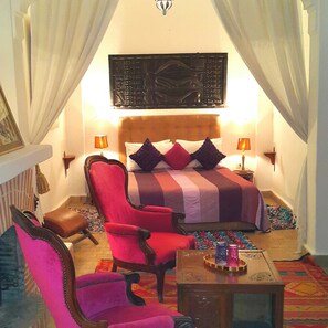 書桌、遮光窗簾/窗簾、免費 Wi-Fi