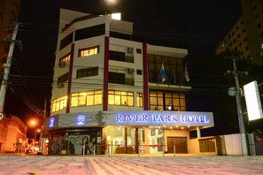 Konaklama yerinin ön cephesi