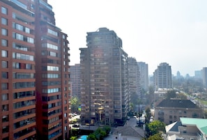 View from property - Alquílame - Apartamento Escuela Militar (Santiago)