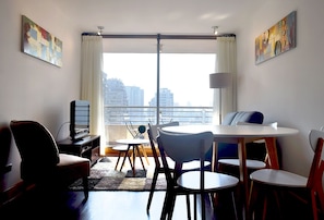 Standard Apartment | In-room dining