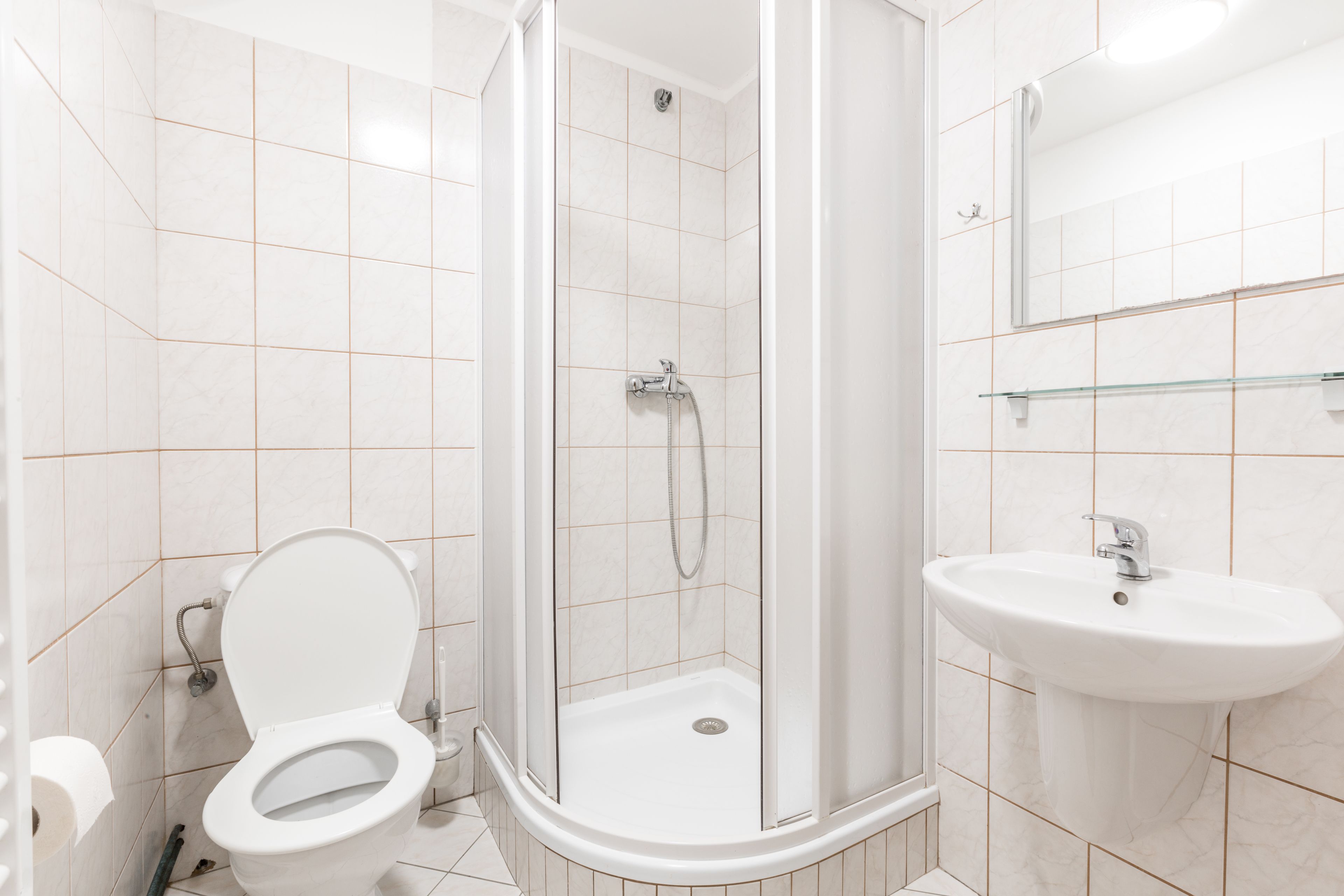 comfort apartment, 2 bedrooms (  a5) | bathroom | free toiletries, hair dryer, towels