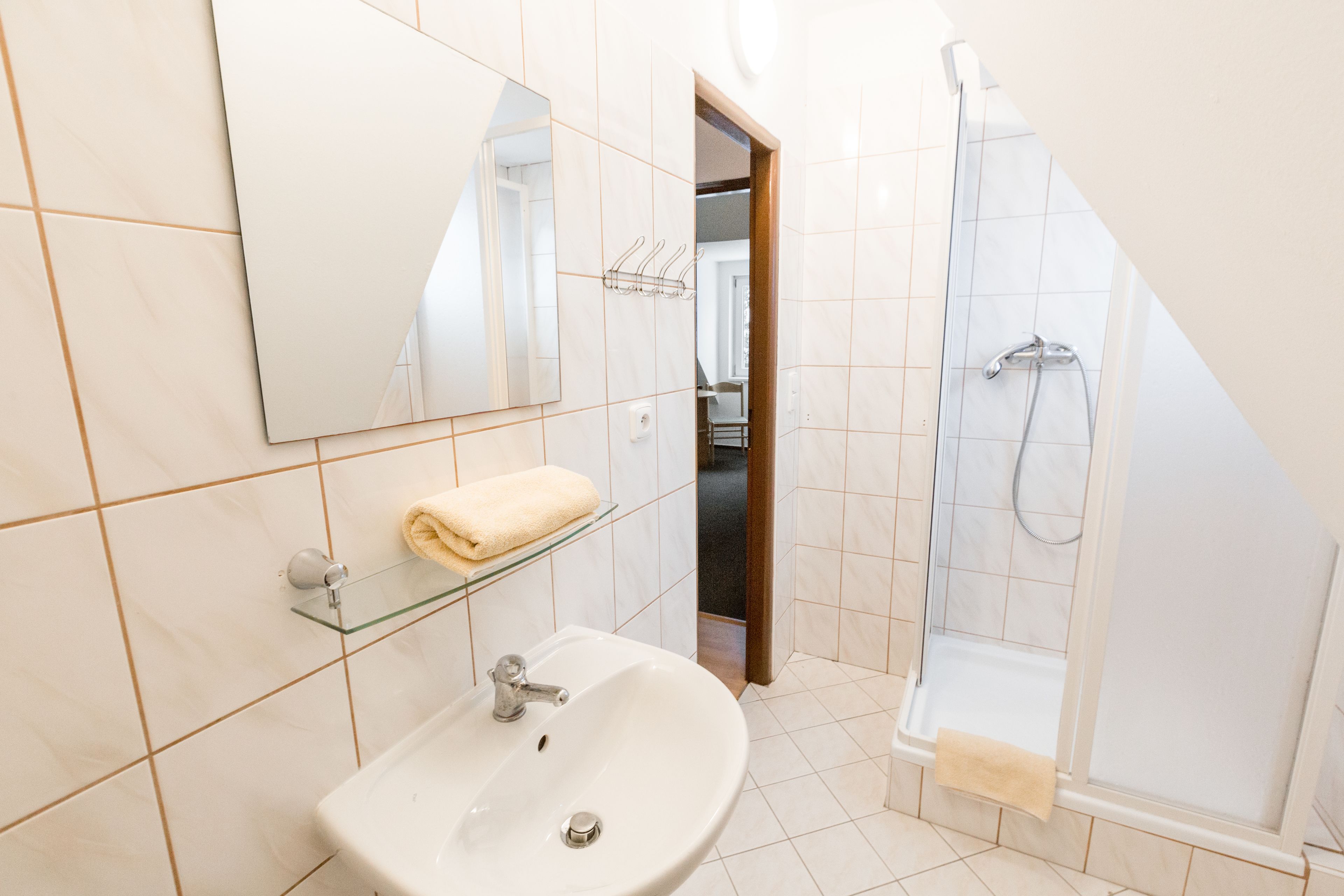 Standard Apartment, 2 Bedrooms (A202) | Bathroom