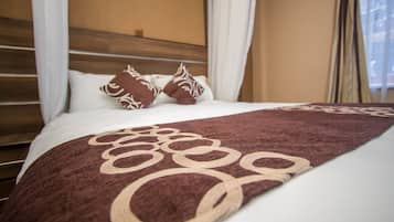 Egyptian cotton sheets, premium bedding, down comforters, pillowtop beds