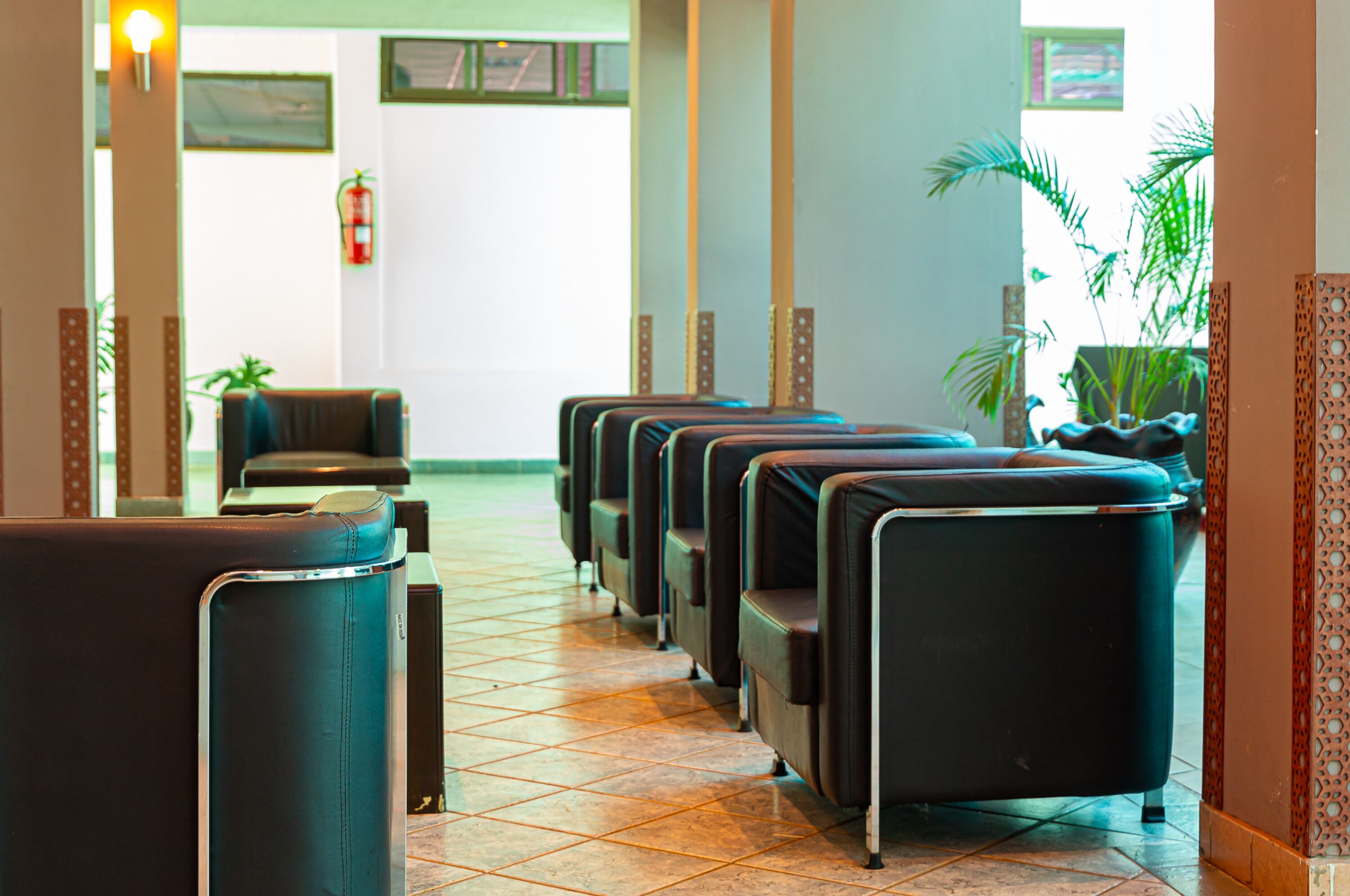 Coin salon dans le hall