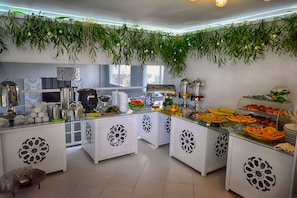 Komplett frokost er inkludert hver dag