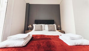 Deluxe Apartment, 1 Bedroom | Premium bedding, in-room safe, iron/ironing board, free WiFi - The Stay Company Friar Gate (Derby)