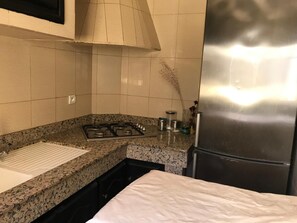 1 chambre, Wi-Fi gratuit, draps fournis