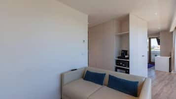 Cots/infant beds