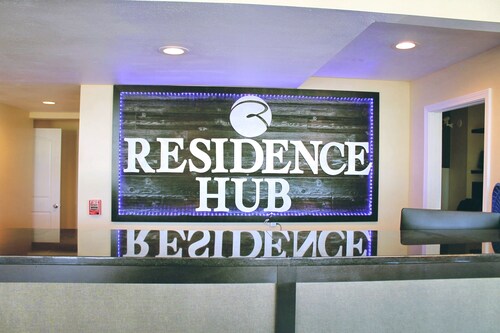 Residence Hub Inn & Suites