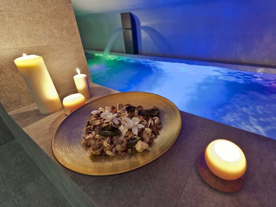 Couples treatment rooms, Turkish bath, body treatments, aromatherapy