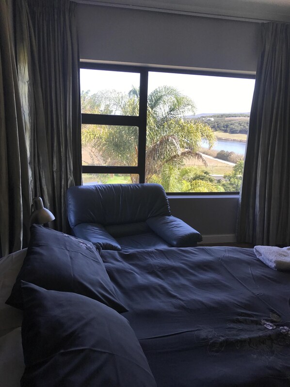 2 bedrooms, Internet
