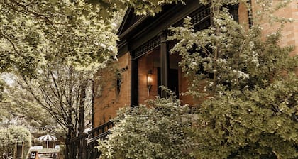 Ellerbeck Mansion Bed & Breakfast