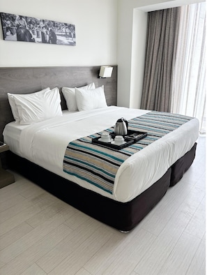 Chambre Supérieure, 1 trÚs grand lit, non-fumeur