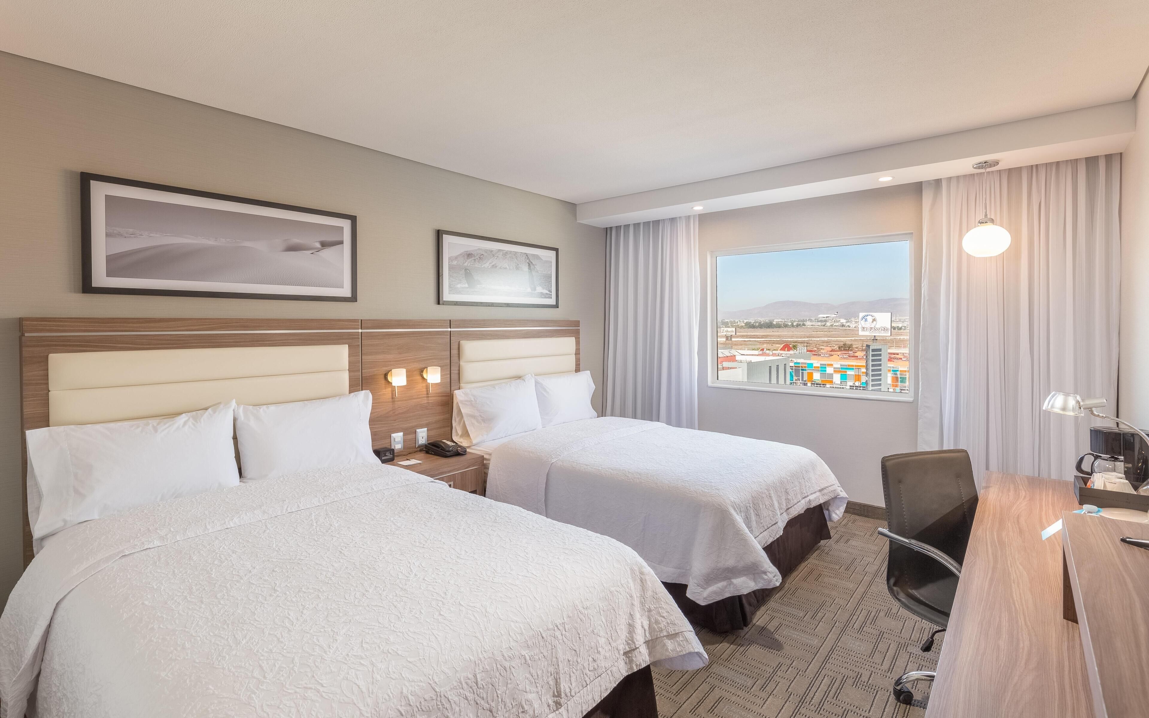 Zimmer, 2 Doppelbetten, Nichtraucher