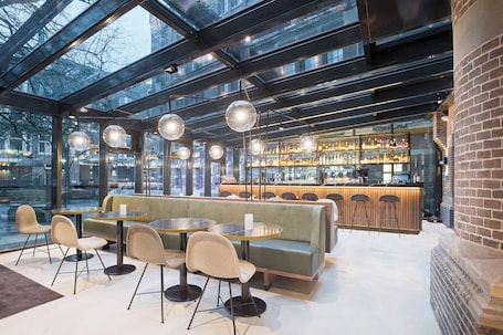 Bar (på overnatningsstedet)