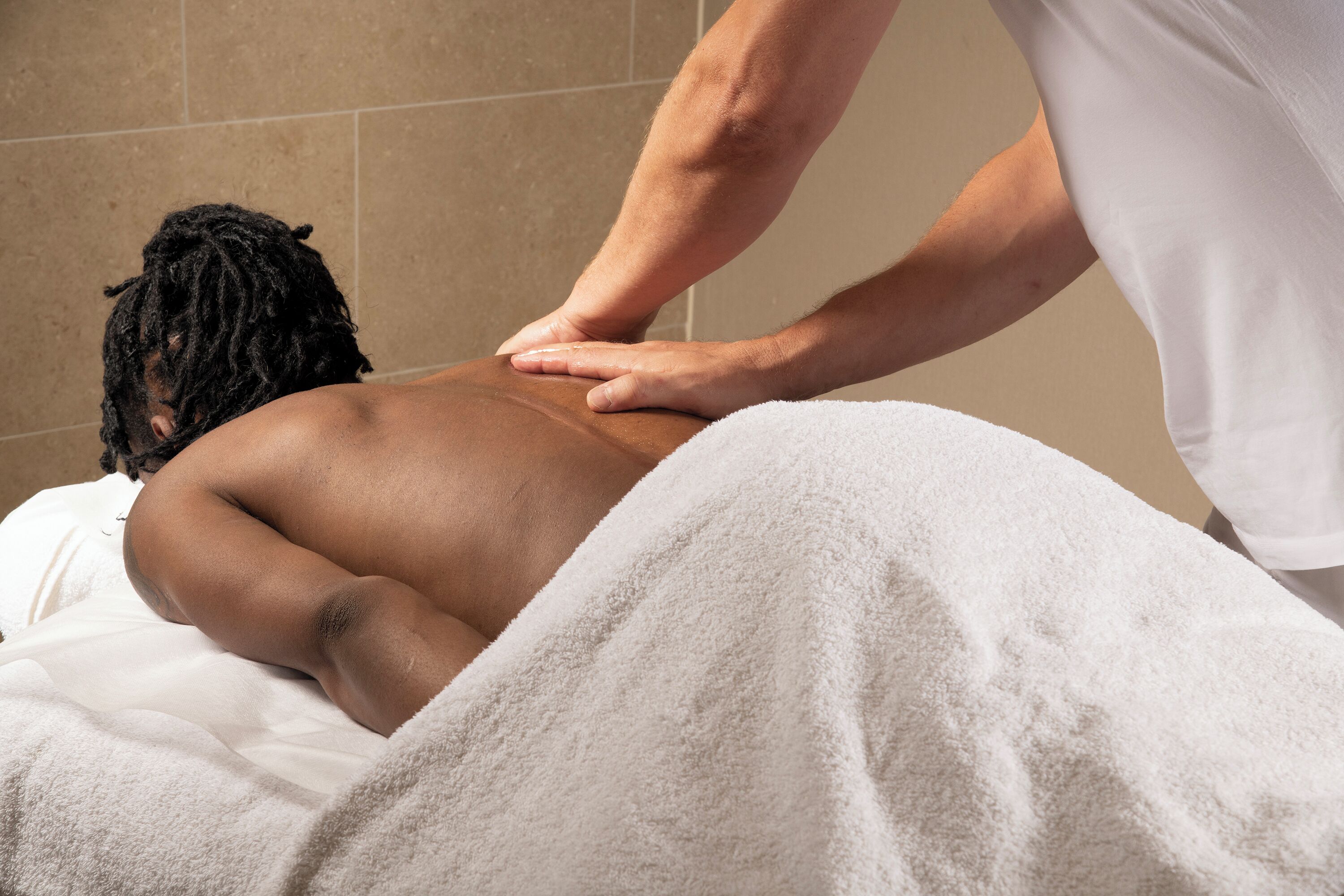 sauna, 1 treatment room, massages