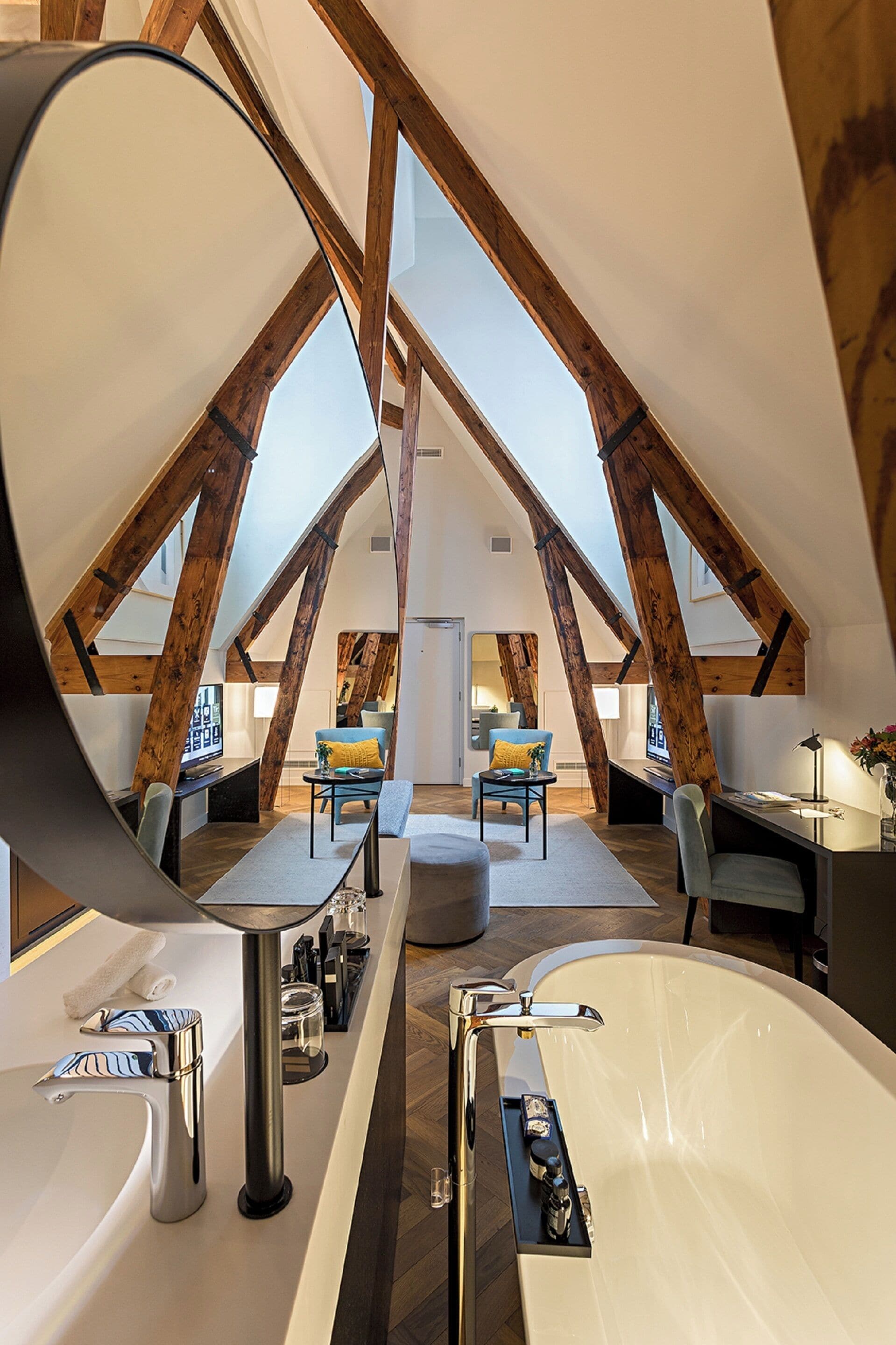 superior suite, 1 king bed | bathroom | shower, designer toiletries, hair dryer, slippers