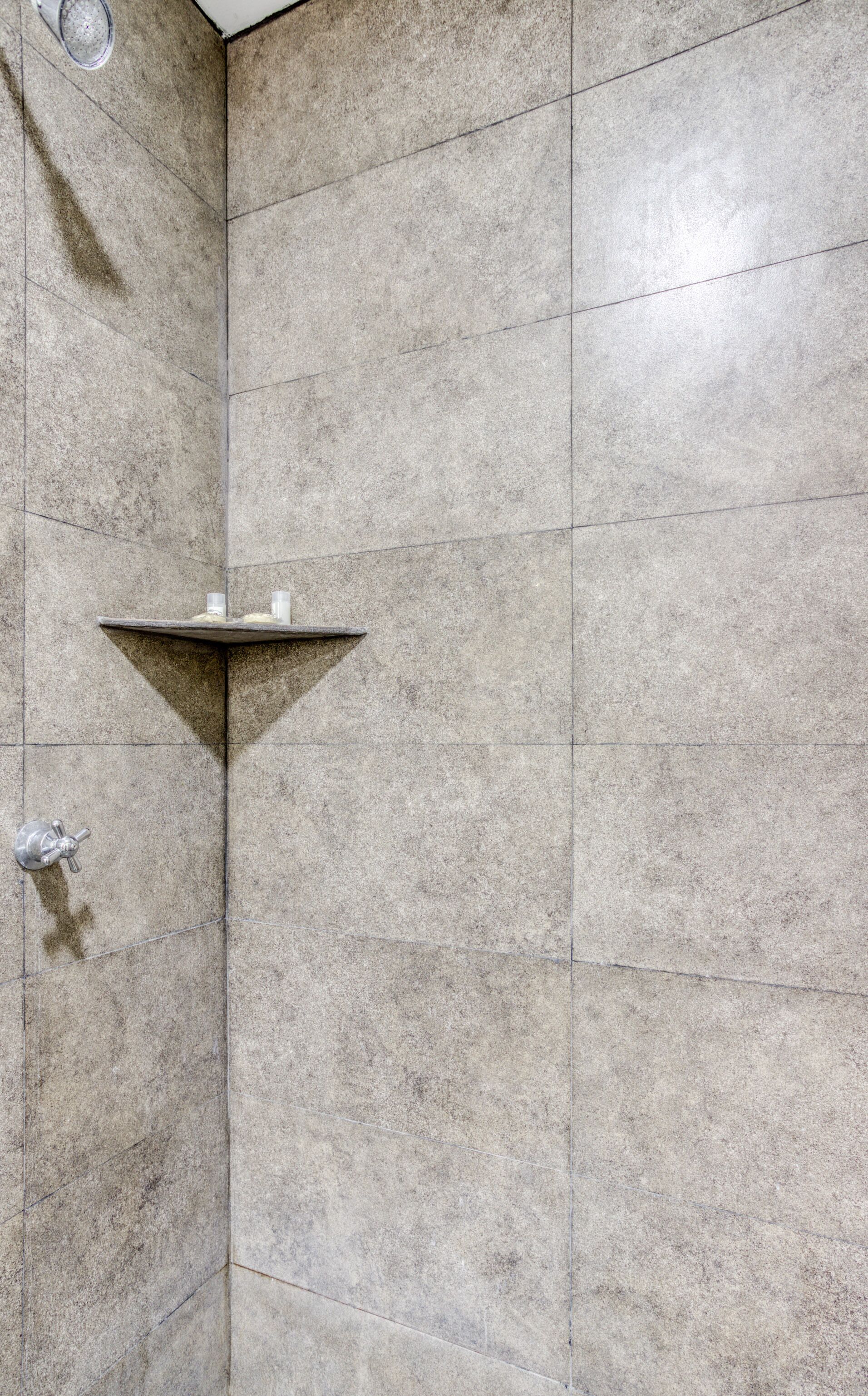 Dusche im Bad