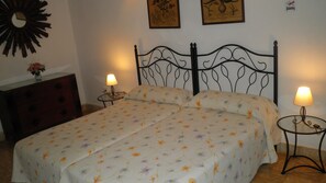 4 camere, una cassaforte in camera, ferro/asse da stiro, Wi-Fi