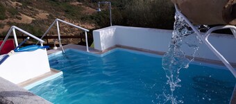 "Su Pasciale" house with swimming pool 10 minutes from the sea