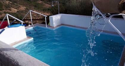 "Su Pasciale" talo uima-altaalla 10 minuutin päässä merestä