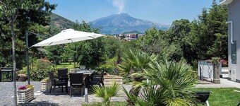 Luxueux avec piscine sur les pentes de l'Etna