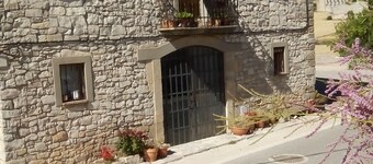 Comfy stone house with views on Trail of Cisters 110km Barcelona