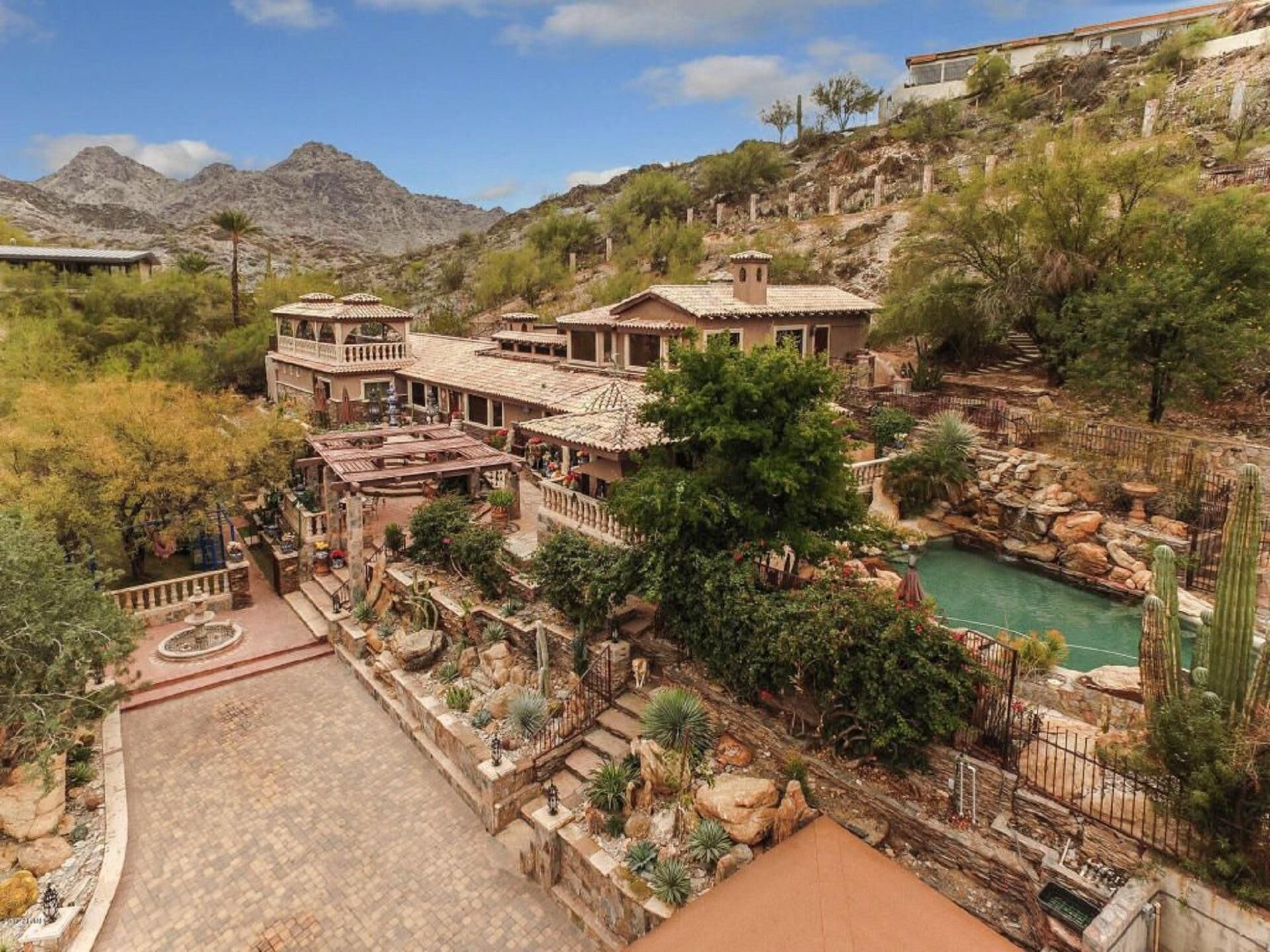 Awesome and Unique, An Arizona-Tuscan Style Oasis.  Rustic and Cool, Phenomenal