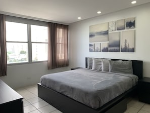 2 soverom, strykejern/-brett, wi-fi (inkludert) og sengetøy