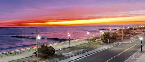 Beach/ocean view