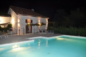 Outdoor pool, a heated pool - Cottage in the heart of Périgord near Brantôme, Angoulême, Périgueux  (CHERVAL)