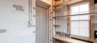 Goede locatie!! "The Hill 'StL's Italian Nbrhd. 4 slaapplaatsen, 2e Fl w / balkon